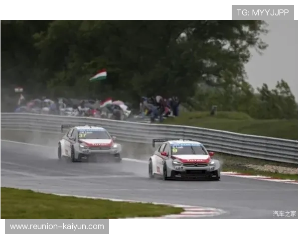 F1赛场风云再起新赛季车队博弈全面升级引关注全球车迷热议持续发酵 F1赛场风云再起新赛季车队博弈全面升级引关注全球车迷热议持续发酵