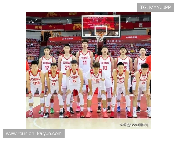 中国男篮力克强敌晋级亚洲杯四强再创辉煌展现团队实力与年轻风采 中国男篮力克强敌晋级亚洲杯四强再创辉煌展现团队实力与年轻风采