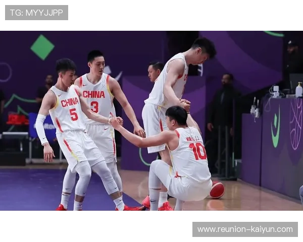 中国男篮逆转夺冠创历史新篇章引爆球迷热情亚洲杯决赛上演惊天大逆转