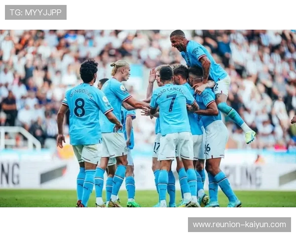 关键战役逆转取胜球队强势回归赛季争冠格局再度生变引发热议持续 关键战役逆转取胜球队强势回归赛季争冠格局再度生变引发热议持续