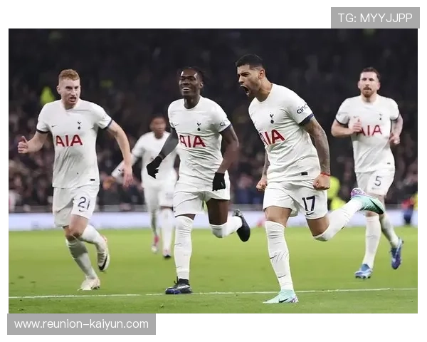 巴黎圣日耳曼俱乐部的崛起与全球足坛影响力的扩大分析