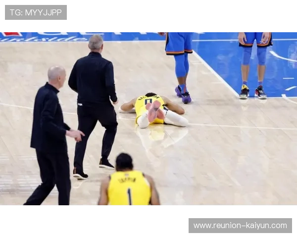 掘金连胜势头强劲球队核心状态引领季后赛冲刺 掘金连胜势头强劲球队核心状态引领季后赛冲刺